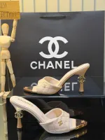 İthal Chanel Kadın Topuklu terlik